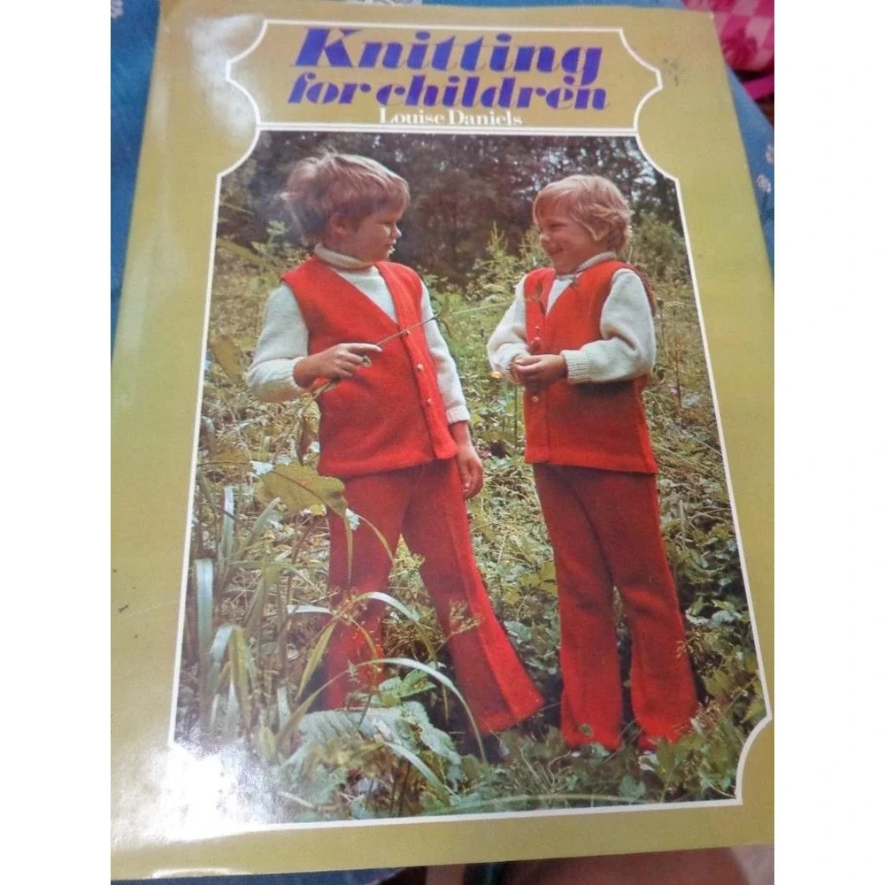 Knitting for Children Louise Daniels